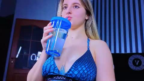 Snapshot of daryana_gray chatting on 14, 7, 2026 daryana_gray online show from 14, 7, 2026