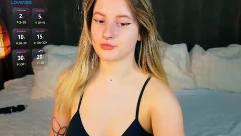 Snapshot of daryana_gray chatting on 21, 7, 2026 daryana_gray online show from 21, 7, 2026