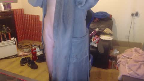 dave online show from 13, 12, 2024