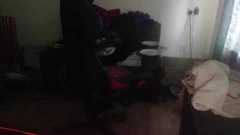 dave online show from 16, 12, 2025