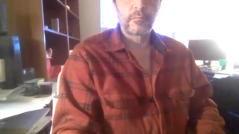 Snapshot of davethebooky chatting on 16, 12, 2024 Dave online show from 16, 12, 2024