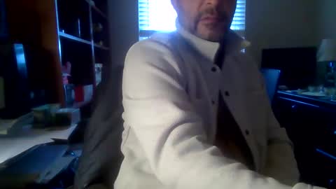 Snapshot of davethebooky chatting on 19, 12, 2024 Dave online show from 19, 12, 2024