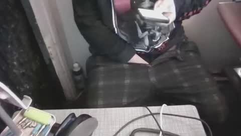 Snapshot of david760420 chatting on 14, 11, 2025 Davey Moor online show from 14, 11, 2025