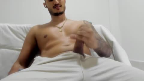 Snapshot of david__ox chatting on 13, 12, 2024 david__ox online show from 13, 12, 2024