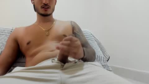 Snapshot of david__ox chatting on 26, 1, 2025 david__ox online show from 26, 1, 2025