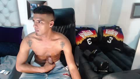 Snapshot of david_bandercock chatting on 22, 12, 2024 david_bandercock online show from 22, 12, 2024