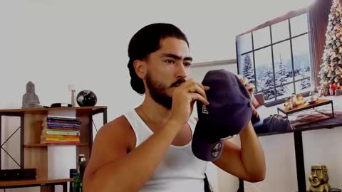 Hey im David that loves to explore and speak their fantasies. Very open talktative and nice. Feel free to chat with me online show from 8, 12, 2024