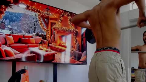 Hey im David that loves to explore and speak their fantasies. Very open talktative and nice. Feel free to chat with me online show from 22, 12, 2024