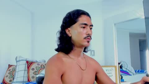 Hey im David that loves to explore and speak their fantasies. Very open talktative and nice. Feel free to chat with me online show from 20, 9, 2025