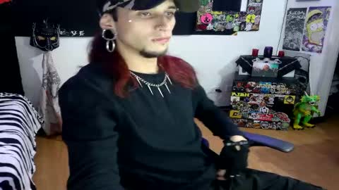 Snapshot of davidroses420 chatting on 7, 1, 2025 online show from 7, 1, 2025