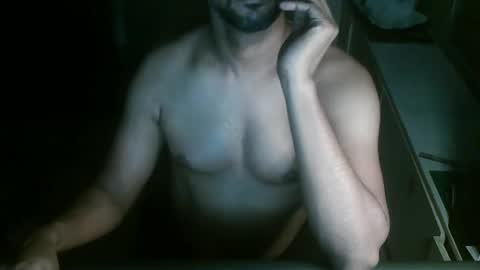 Snapshot of davidtroy26 chatting on 23, 3, 2026 davidtroy26 online show from 23, 3, 2026