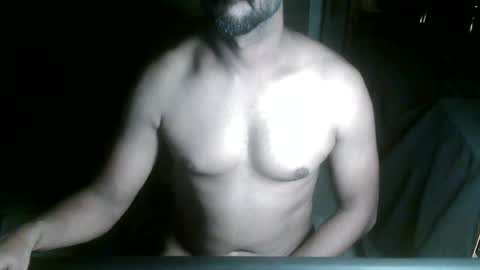 Snapshot of davidtroy26 chatting on 17, 7, 2026 davidtroy26 online show from 17, 7, 2026