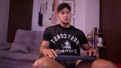 Davies brown    schedule 12pm to 5pm col time online show from 27, 2, 2026