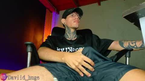 Snapshot of daviid_huge chatting on 11, 6, 2026 daviid_huge online show from 11, 6, 2026