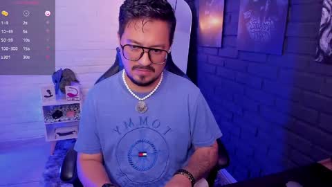 Snapshot of daviidevans chatting on 5, 6, 2026 David Evans online show from 5, 6, 2026