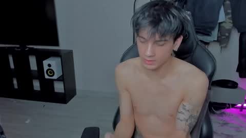 Snapshot of davisross chatting on 11, 3, 2025 davis online show from 11, 3, 2025