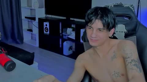 davis online show from 17, 12, 2025