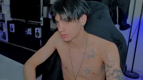 davis online show from 2, 4, 2026