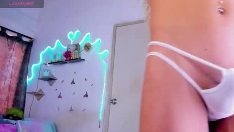 dayanabigcock231990 online show from 5, 10, 2025