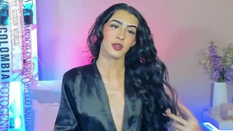 Dayana Hill online show from 23, 5, 2026