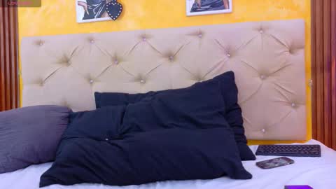 dayis_miller online show from 28, 2, 2026