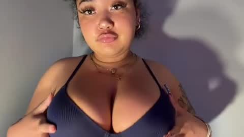 dayqueen1 online show from 26, 6, 2026
