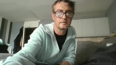 Snapshot of dazzill chatting on 28, 9, 2025 Dazzill online show from 28, 9, 2025