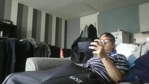 Snapshot of dazzill chatting on 15, 10, 2025 Dazzill online show from 15, 10, 2025