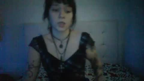 Snapshot of dead_moonxx chatting on 15, 7, 2026 dead_moonxx online show from 15, 7, 2026