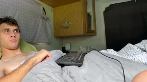 deafguyproud69 online show from 15, 6, 2026