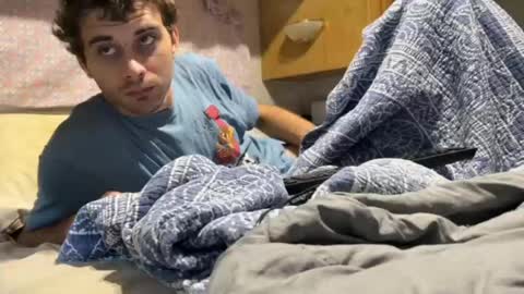 deafguyproud69 online show from 19, 6, 2026