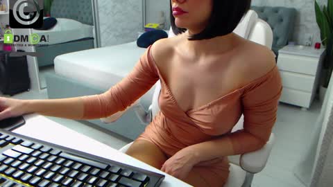 Snapshot of dear_ellisse chatting on 5, 12, 2024 Elly online show from 5, 12, 2024