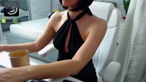 Snapshot of dear_ellisse chatting on 6, 12, 2024 Elly online show from 6, 12, 2024