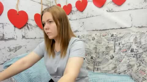 Snapshot of dear_hollyy chatting on 29, 5, 2026 Holly online show from 29, 5, 2026