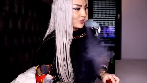 Snapshot of dee_waters chatting on 19, 1, 2025 Tikhomirov old usersname Instagram- tikhomirovandreea17 Twitter DeeaOfficial17 online show from 19, 1, 2025