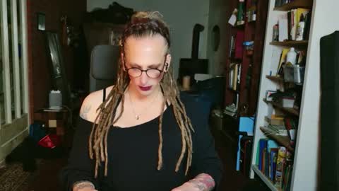 Deeliah online show from 25, 10, 2025