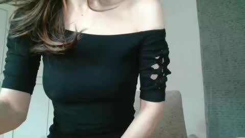 KamiDevi online show from 14, 12, 2025