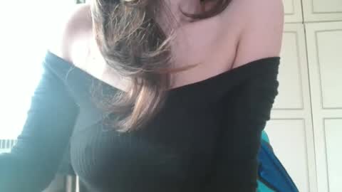 KamiDevi online show from 28, 3, 2026