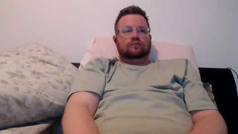 Deise Dude online show from 10, 6, 2026