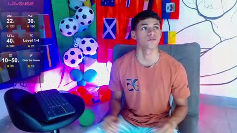 Snapshot of deivid_bigcock1 chatting on 13, 7, 2026 Deivid online show from 13, 7, 2026