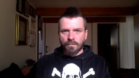 Hermes online show from 19, 12, 2024