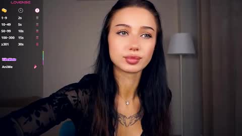 Hello everyone Im Tessa Make yourself comfortable. Were going to have fun together  online show from 25, 9, 2025