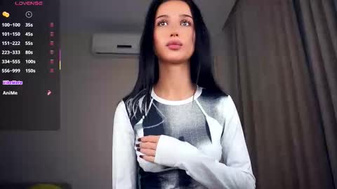 Hello everyone Im Tessa Make yourself comfortable. Were going to have fun together  online show from 2, 11, 2025