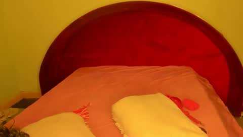 deli_la online show from 25, 10, 2025