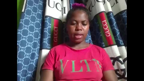 deliah712909 online show from 25, 1, 2025