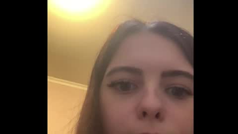 Snapshot of deliciastombaugh chatting on 4, 4, 2026 Kiki online show from 4, 4, 2026