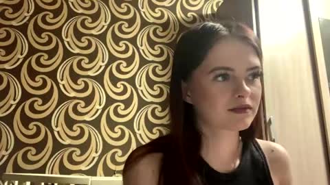 Snapshot of deliciastombaugh chatting on 8, 5, 2026 Kiki online show from 8, 5, 2026
