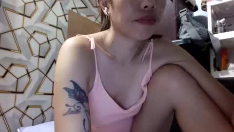 Snapshot of deliciousgirl975840 chatting on 24, 4, 2026 deliciousgirl975840 online show from 24, 4, 2026