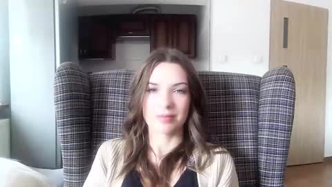 Aurora online show from 4, 3, 2025