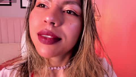 Snapshot of delilah_fix chatting on 1, 12, 2024 della online show from 1, 12, 2024